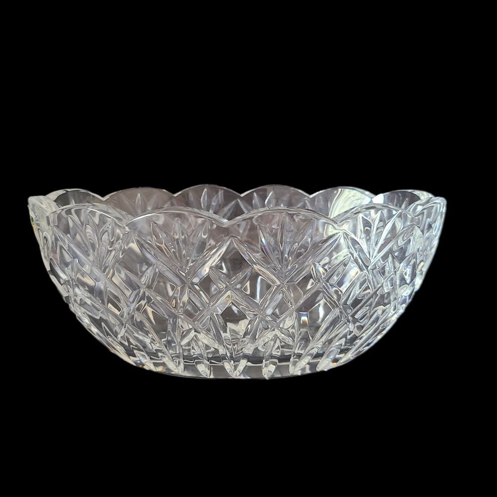 WATERFORD CRYSTAL OVAL CENTERPIECE BOWL SCALLOPED EDGE 10" X‎ 6"